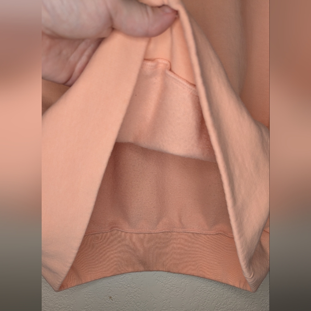 adidas Peach Crewneck - Picture 6 of 7